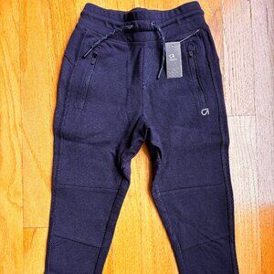 Gap Tech Fit Joggers Kids 4T-5T - Navy WITH TAGS!